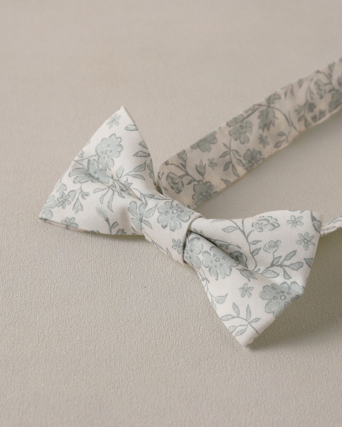 Bow Tie Sky Floral