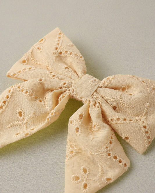 Norah Bow Lemon