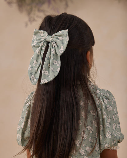 Everly Bow Blossom