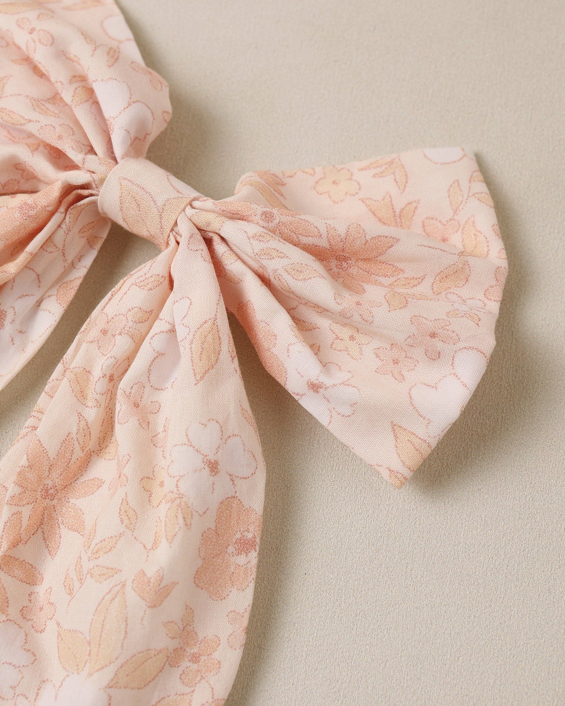 Everly Bow Pastel Garden