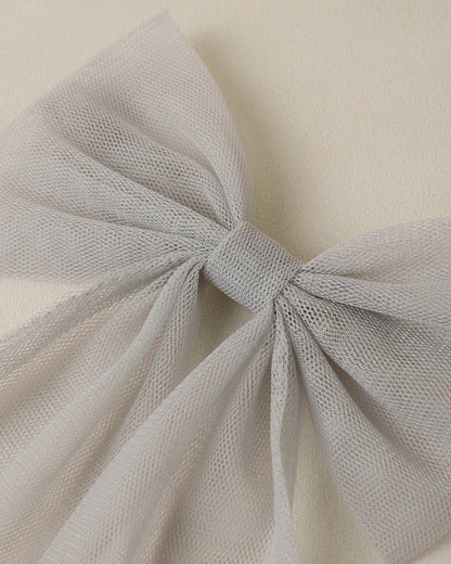 Everly Bow Sky