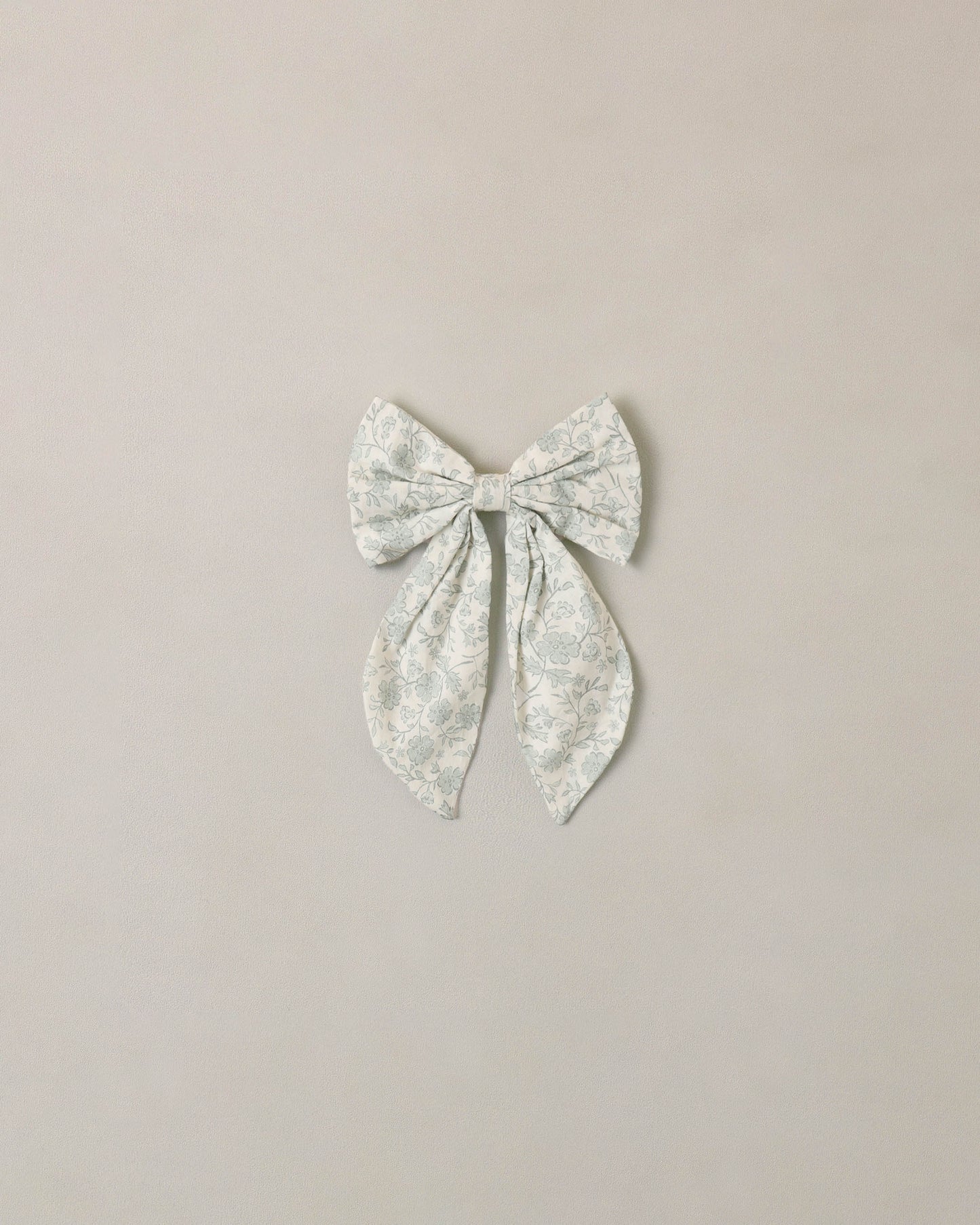 Everly Bow Sky Floral