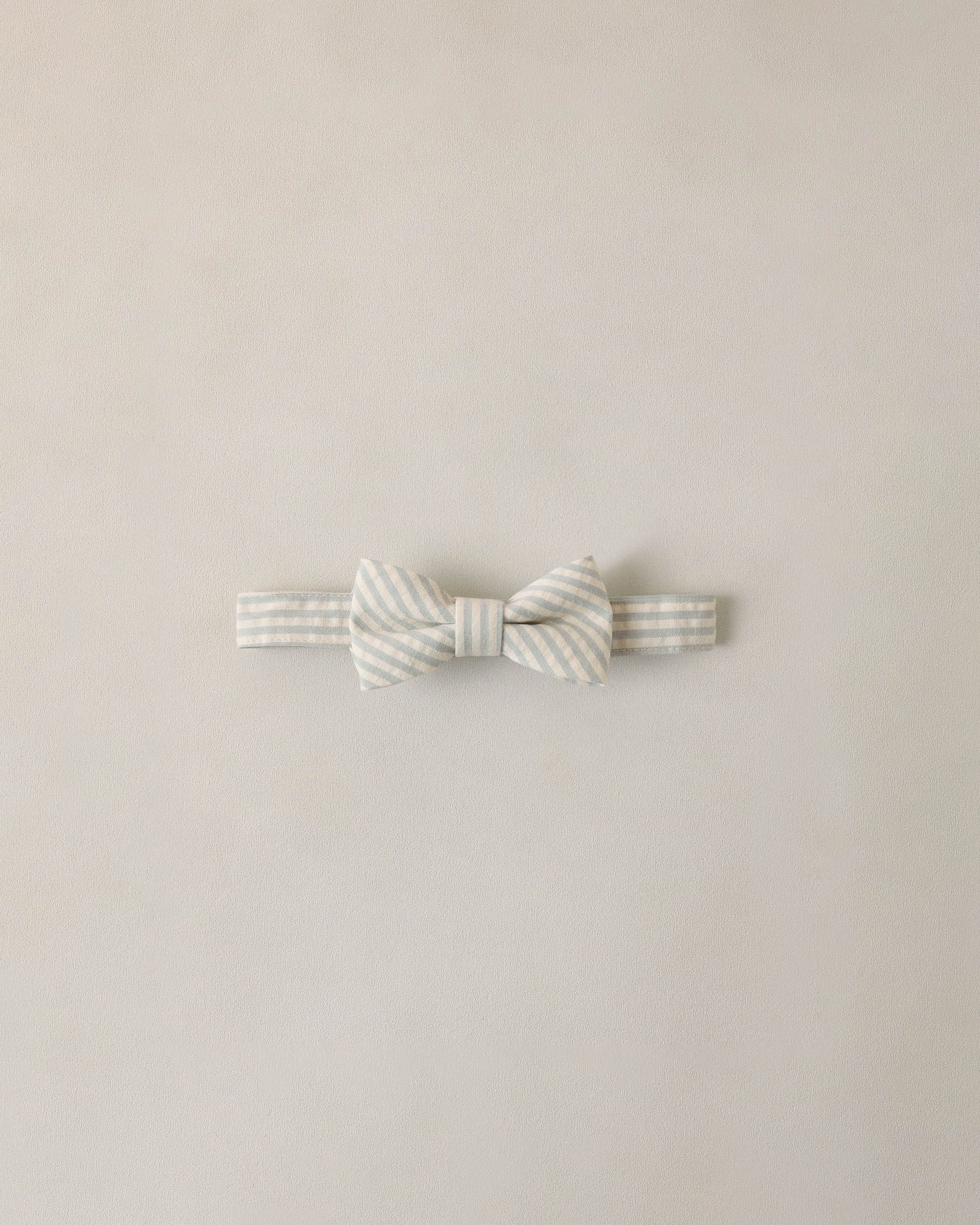 Bow Tie Sky Stripe Seersucker