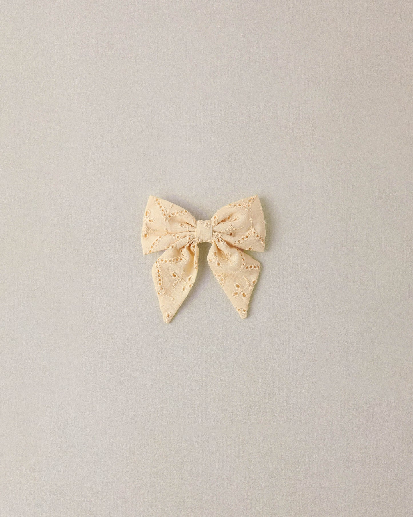 Norah Bow Lemon