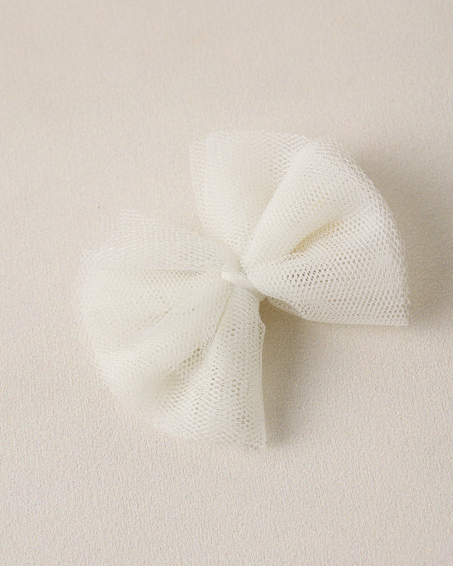 Flutter Tulle Clips Ivory