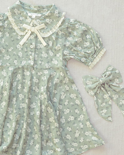 Everly Bow Blossom
