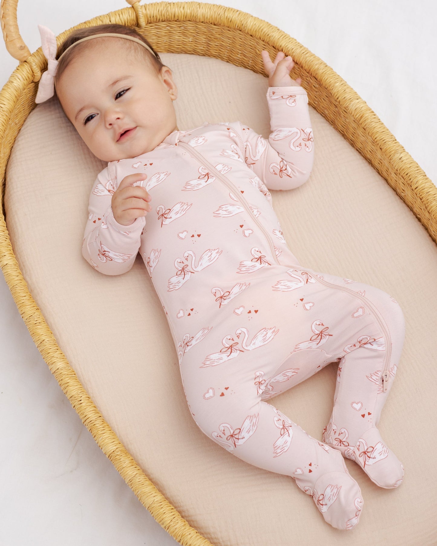 Bamboo Zip Footie Swans
