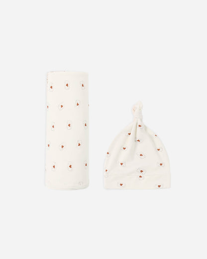 Bamboo Swaddle + Knotted Hat Valentine