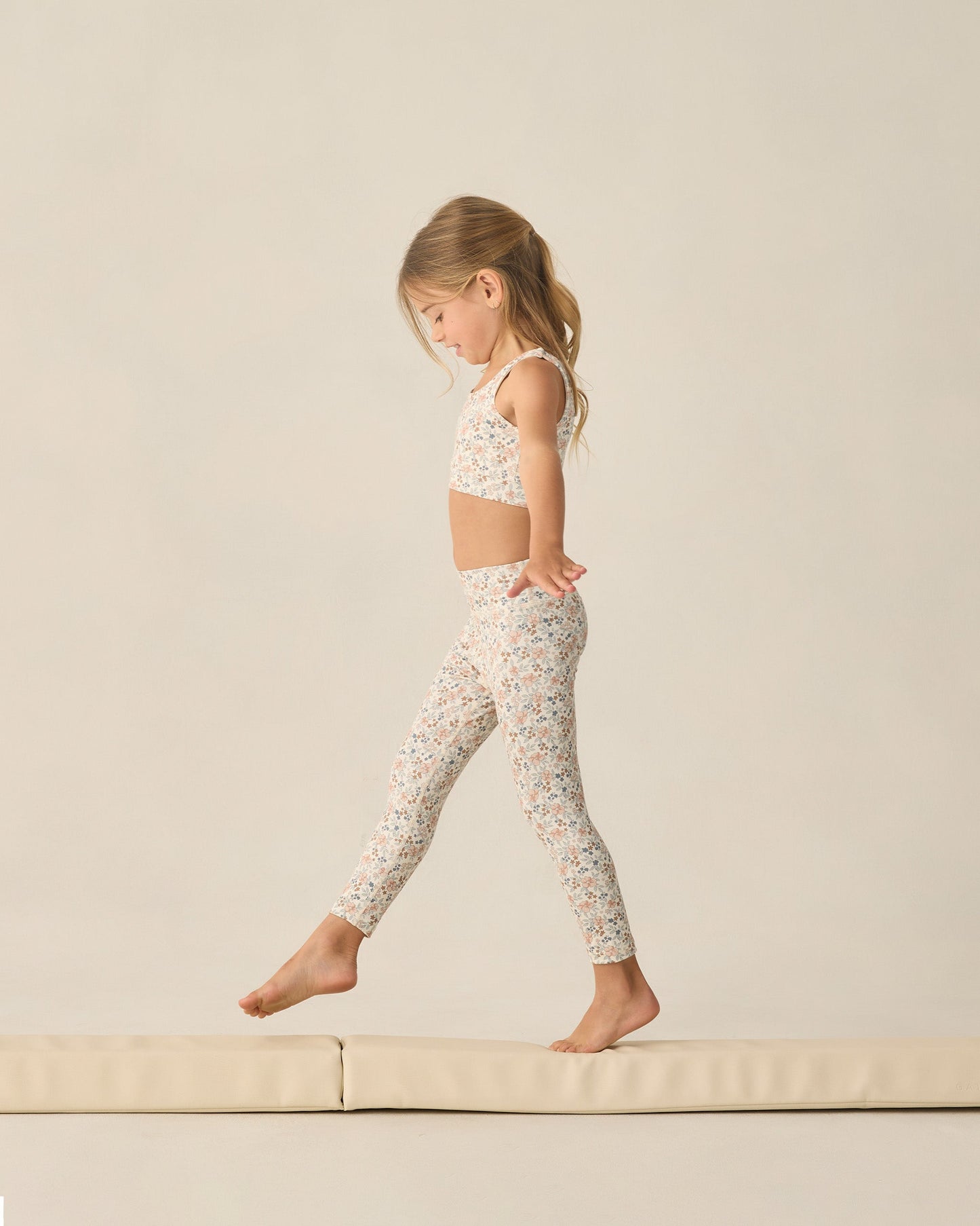 Basic Legging Flower Field