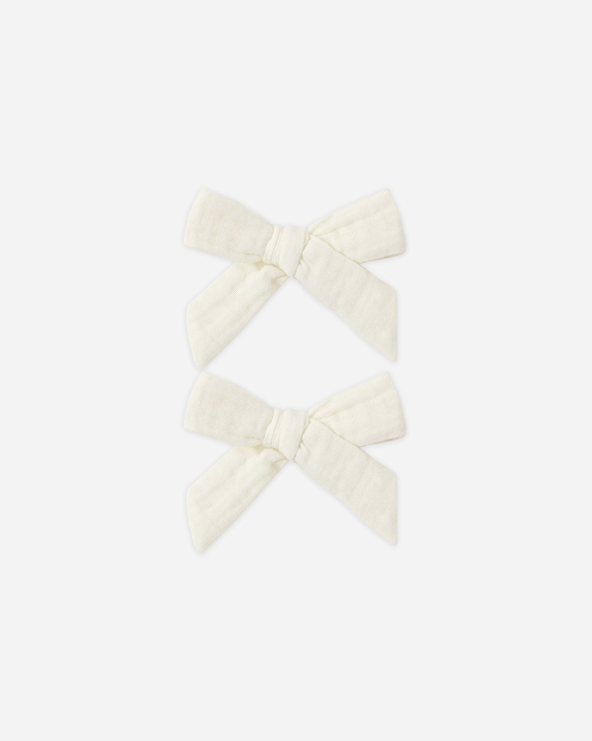 Bows, Set Of 2 Ivory